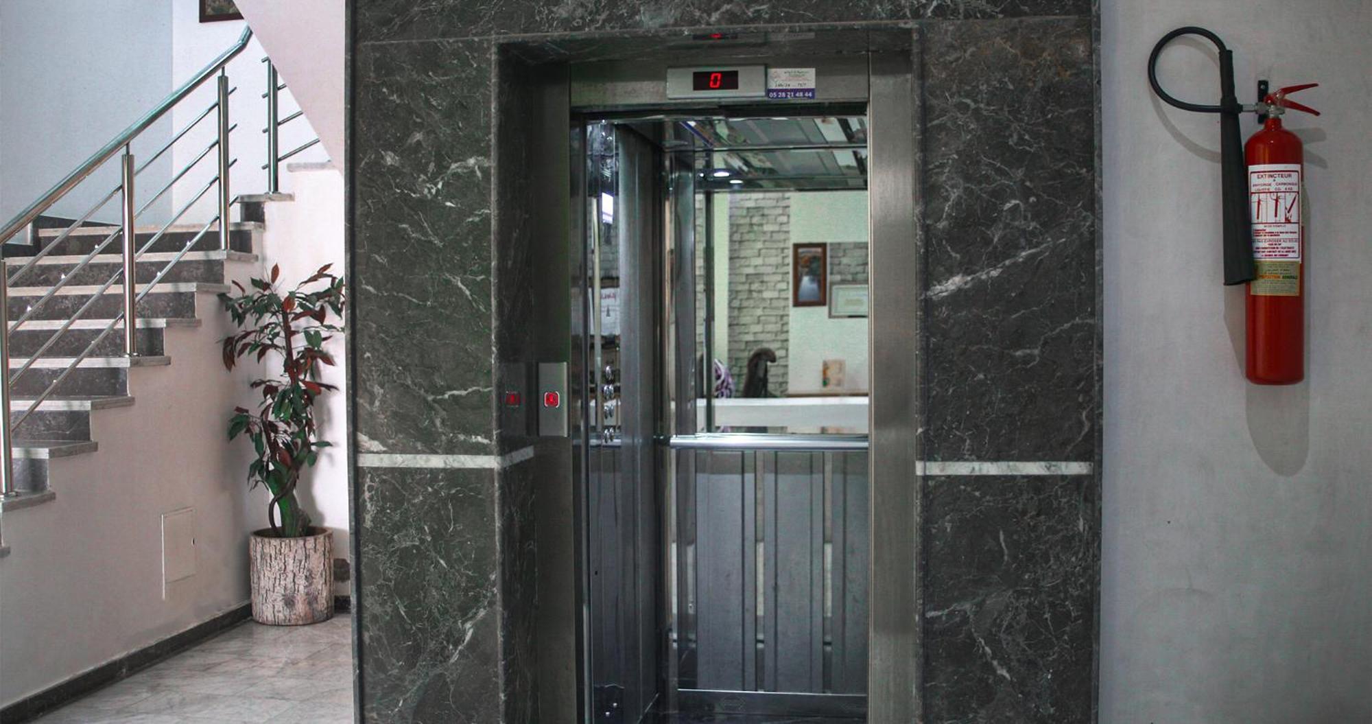 Appart-Hotel Residence Titanic Tiznit Ngoại thất bức ảnh
